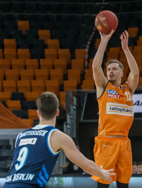 平台尤为重 平台尤为重